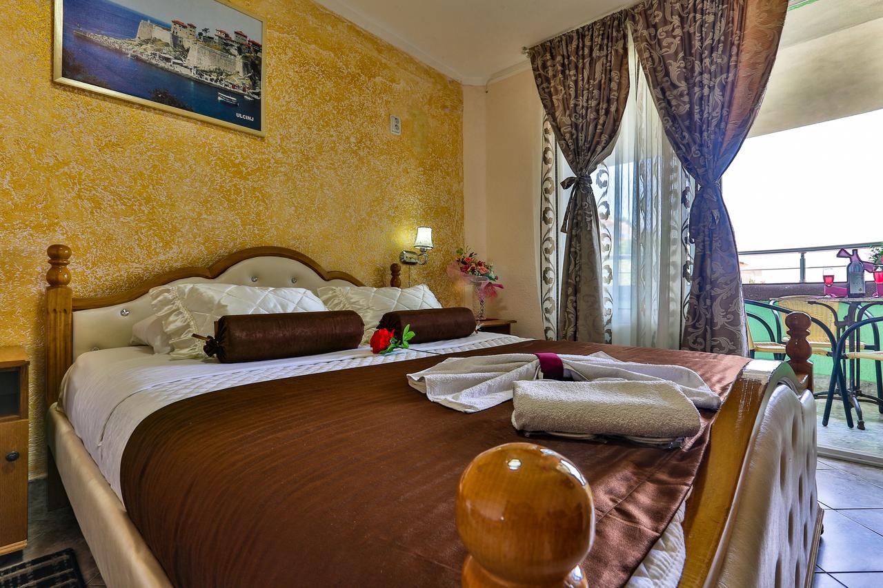 Hotel Hoti أولتْسي المظهر الخارجي الصورة