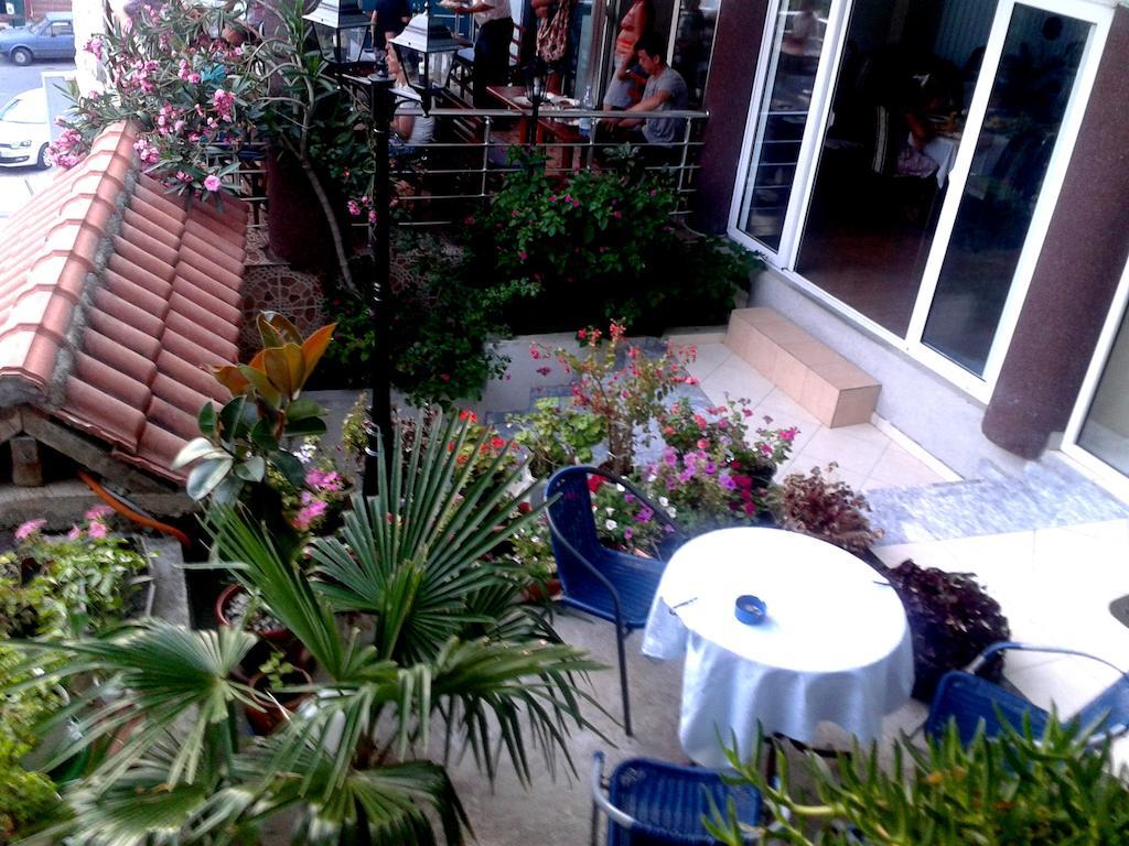 Hotel Hoti أولتْسي المظهر الخارجي الصورة
